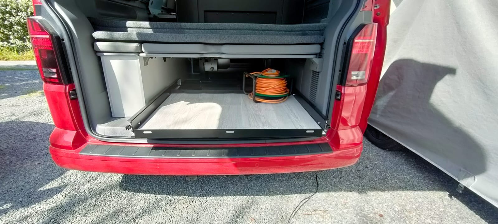 VOLKSWAGEN_california_beachcamper_tiroir