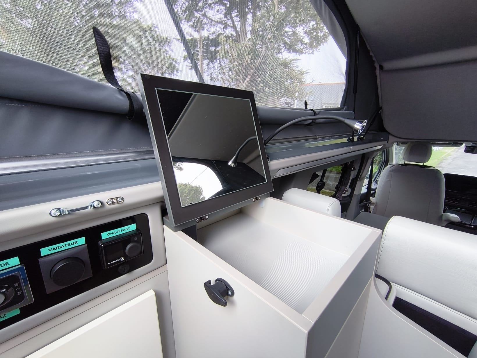 westfalia-kelsey-miroir