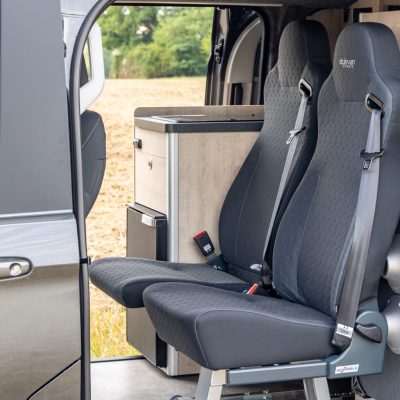 van-double-porte-ford-1536x1024